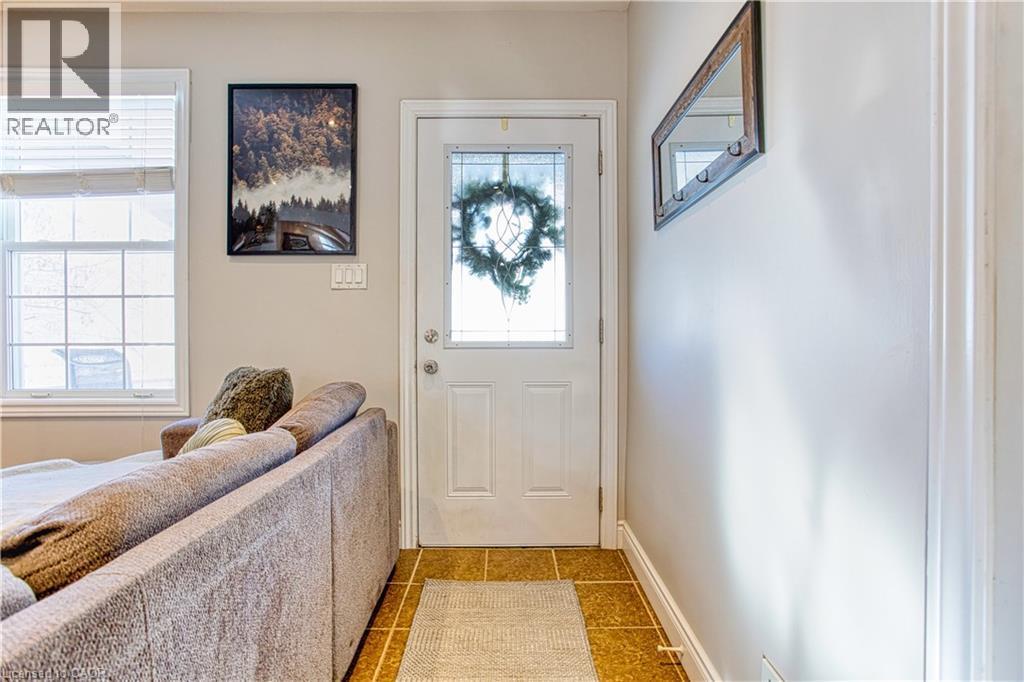 153 Gladstone Avenue, Hamilton, ON - Indoor