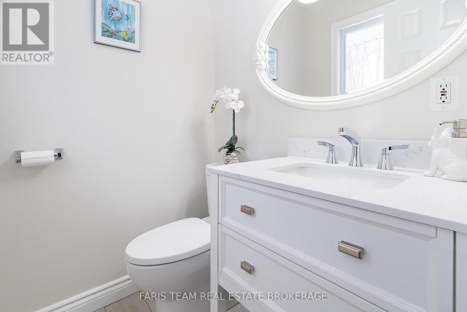 100 Desroches Trail, Tiny, ON - Indoor Photo Showing Bathroom