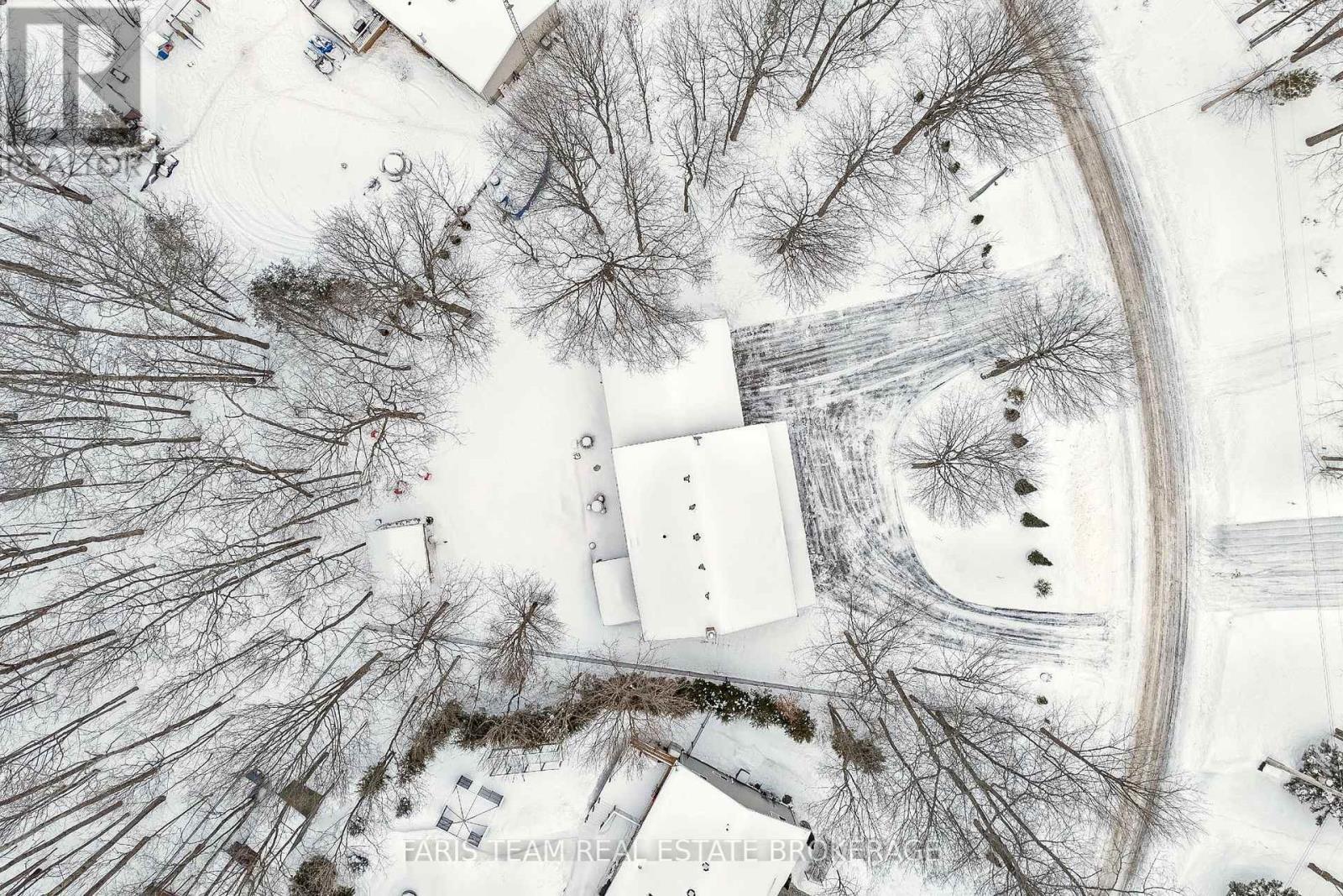 100 Desroches Trail, Tiny, ON - Outdoor