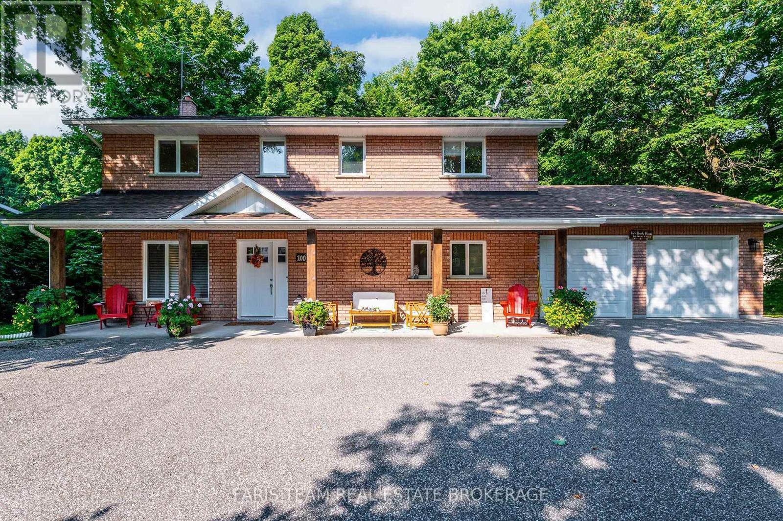 100 Desroches Trail, Tiny, ON - Outdoor With Facade