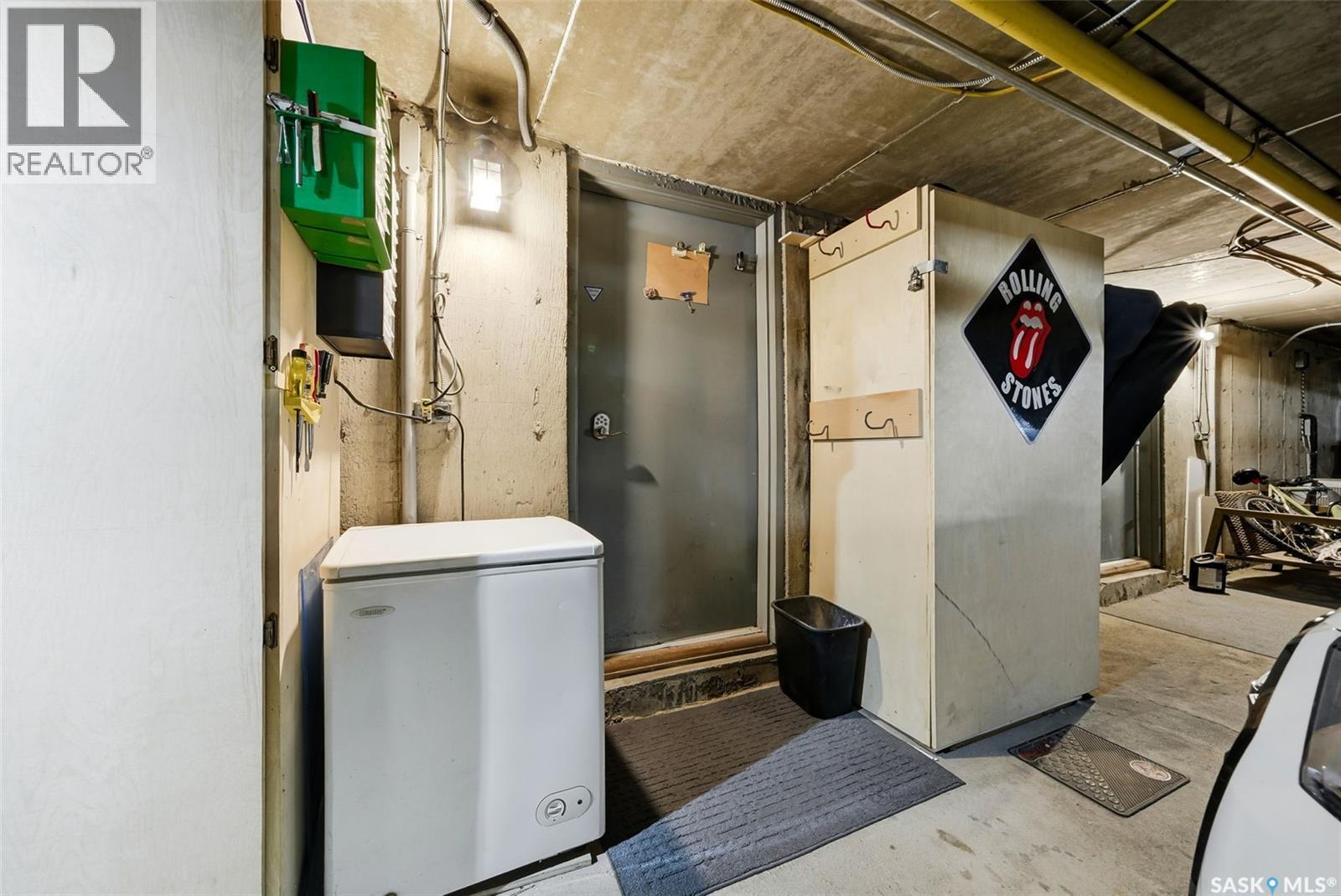 198 Plainsview Drive, Regina, SK - Indoor