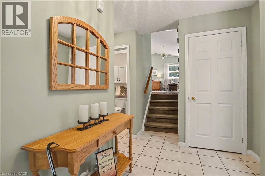 252 Keewatin Avenue, Kitchener, ON - Indoor Photo Showing Other Room