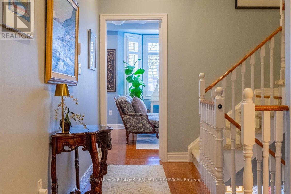 111 St. Lawrence Drive, Mississauga, ON - Indoor Photo Showing Other Room