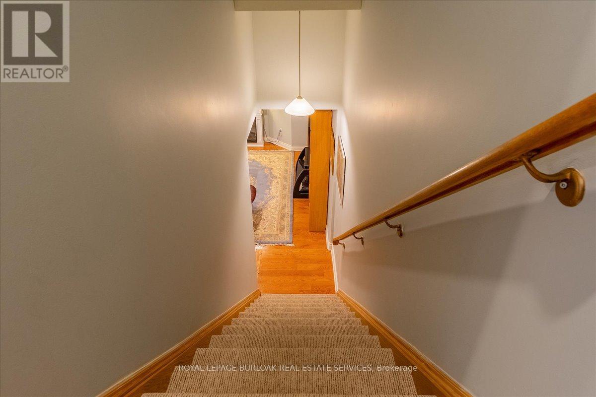 111 St. Lawrence Drive, Mississauga, ON - Indoor Photo Showing Other Room