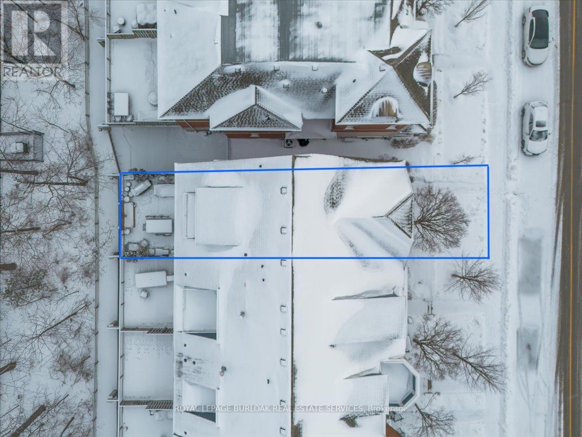 111 St. Lawrence Drive, Mississauga, ON - Other