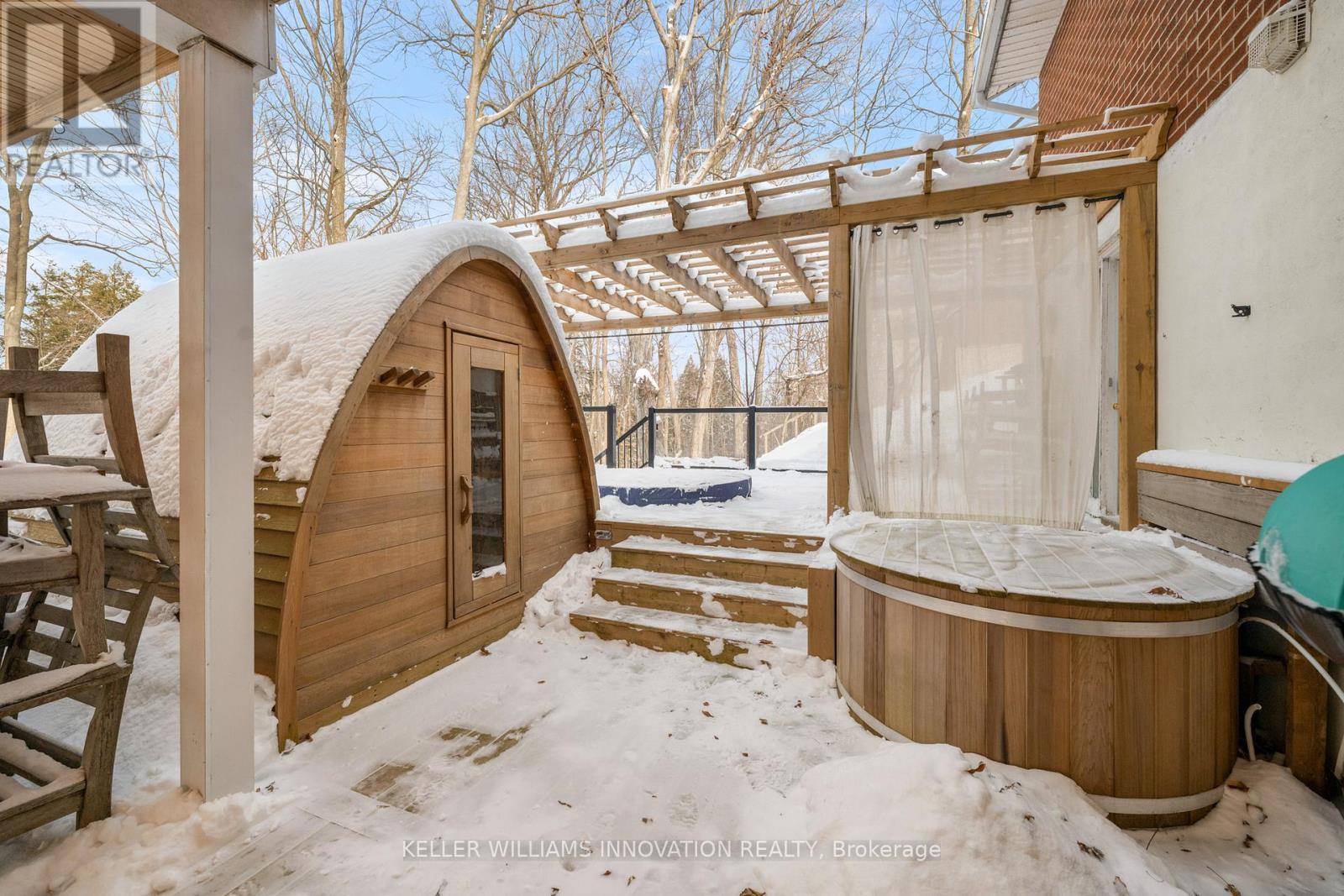 339 Glenridge Drive, Waterloo, ON - Outdoor With Exterior