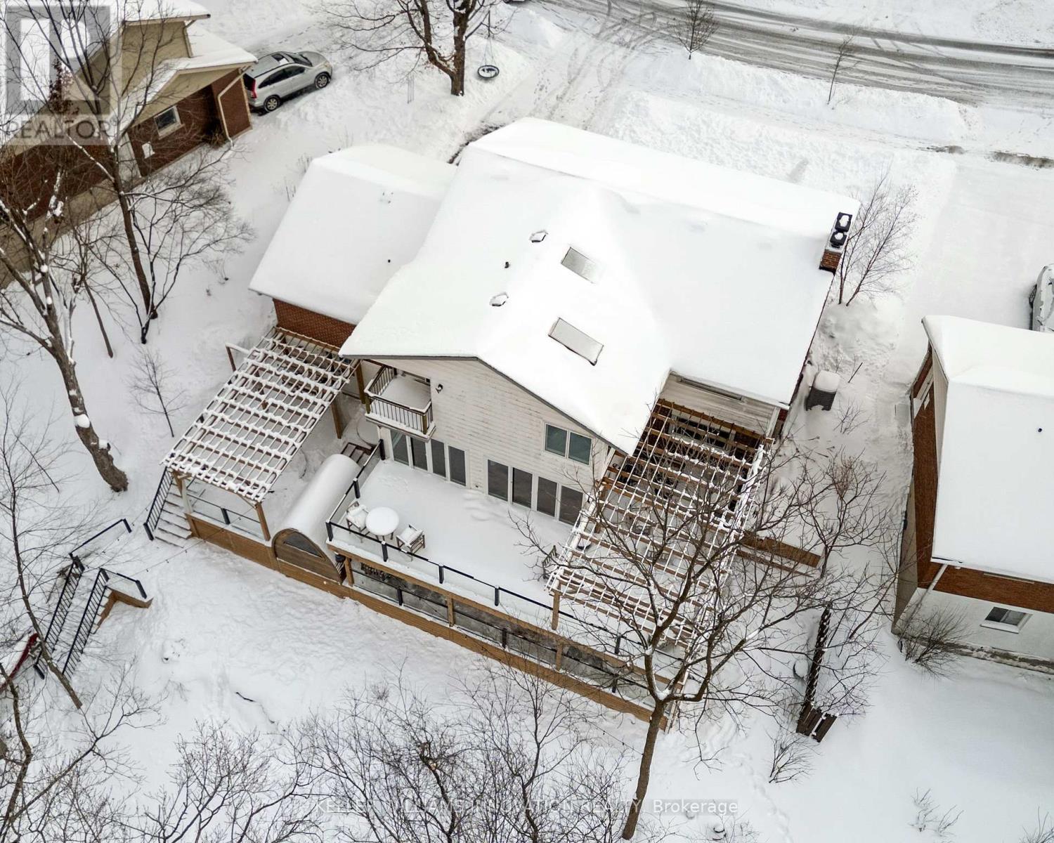 339 Glenridge Drive, Waterloo, ON - Outdoor