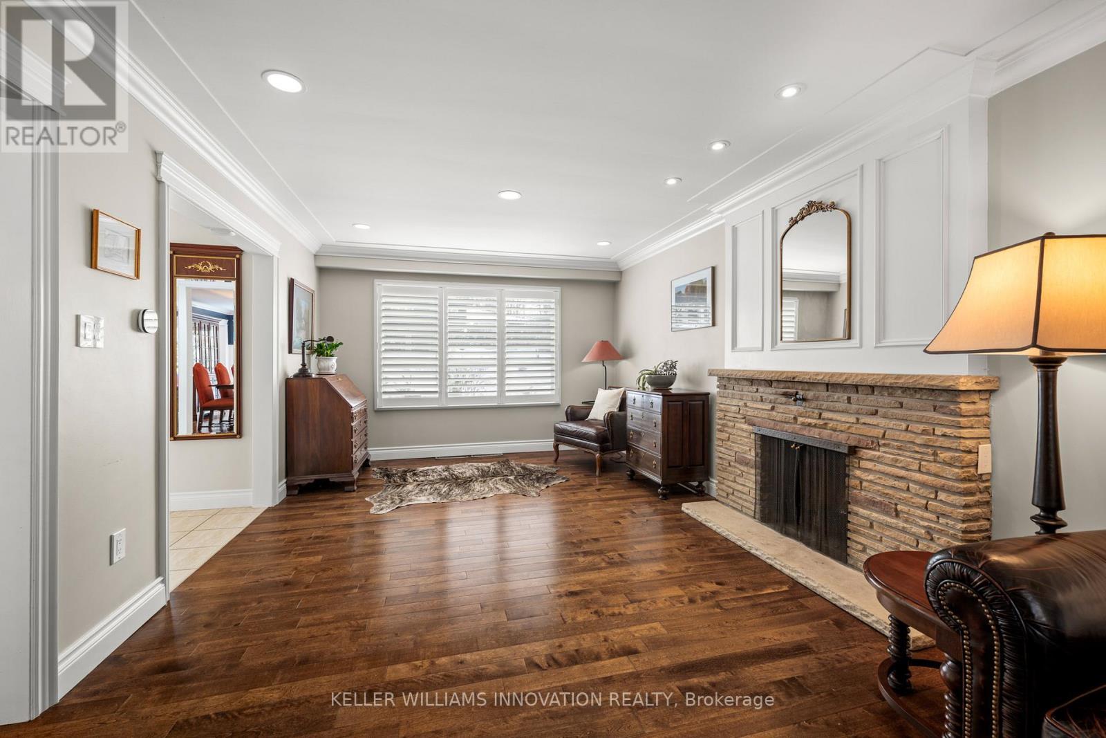 339 Glenridge Drive, Waterloo, ON - Indoor With Fireplace