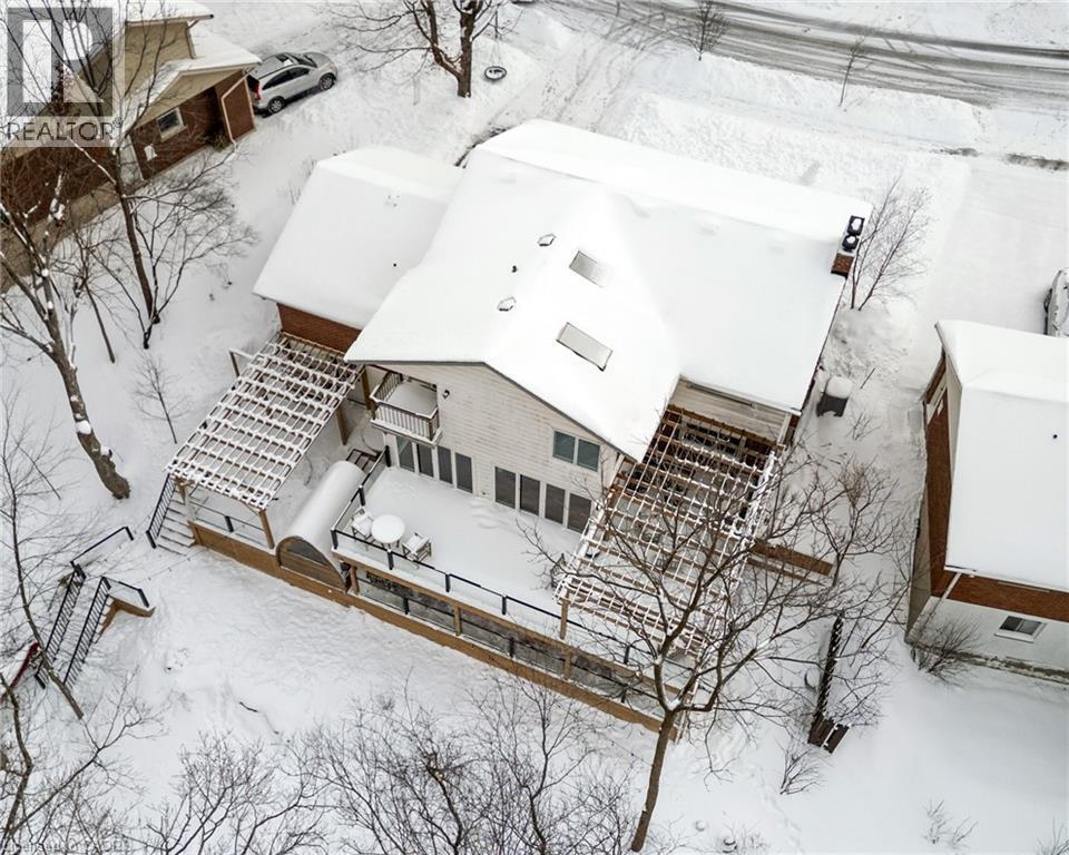 339 Glenridge Drive, Waterloo, ON - Outdoor