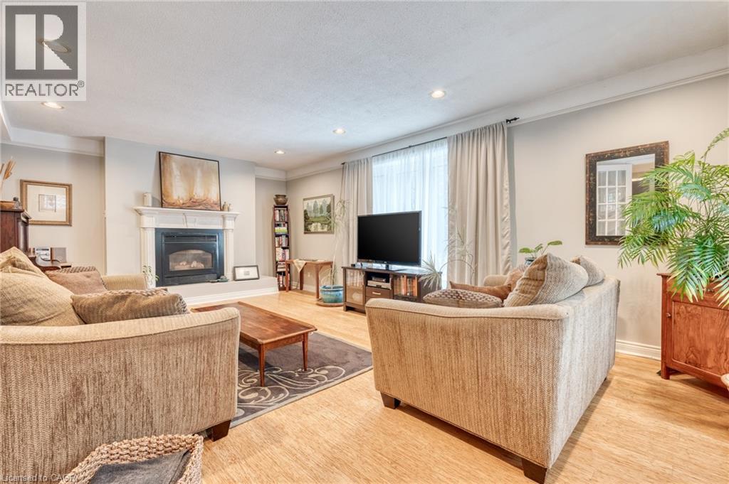 162 Bendamere Avenue, Hamilton, ON - Indoor Photo Showing Living Room With Fireplace