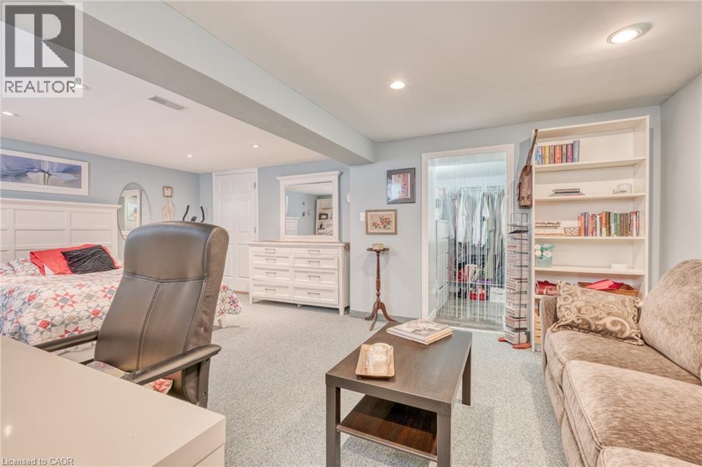 162 Bendamere Avenue, Hamilton, ON - Indoor