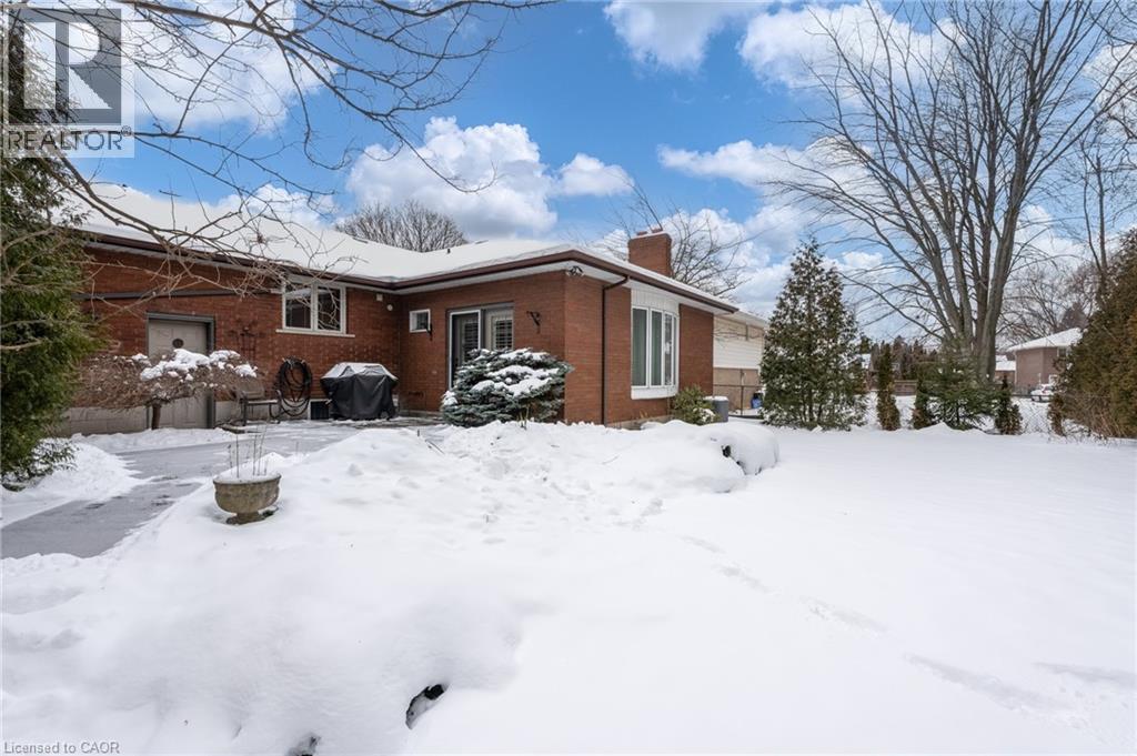 162 Bendamere Avenue, Hamilton, ON - Outdoor