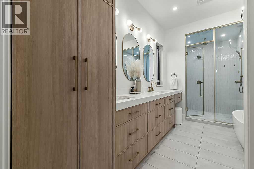 56 Lissington Drive Sw, Calgary, AB - Indoor Photo Showing Bathroom