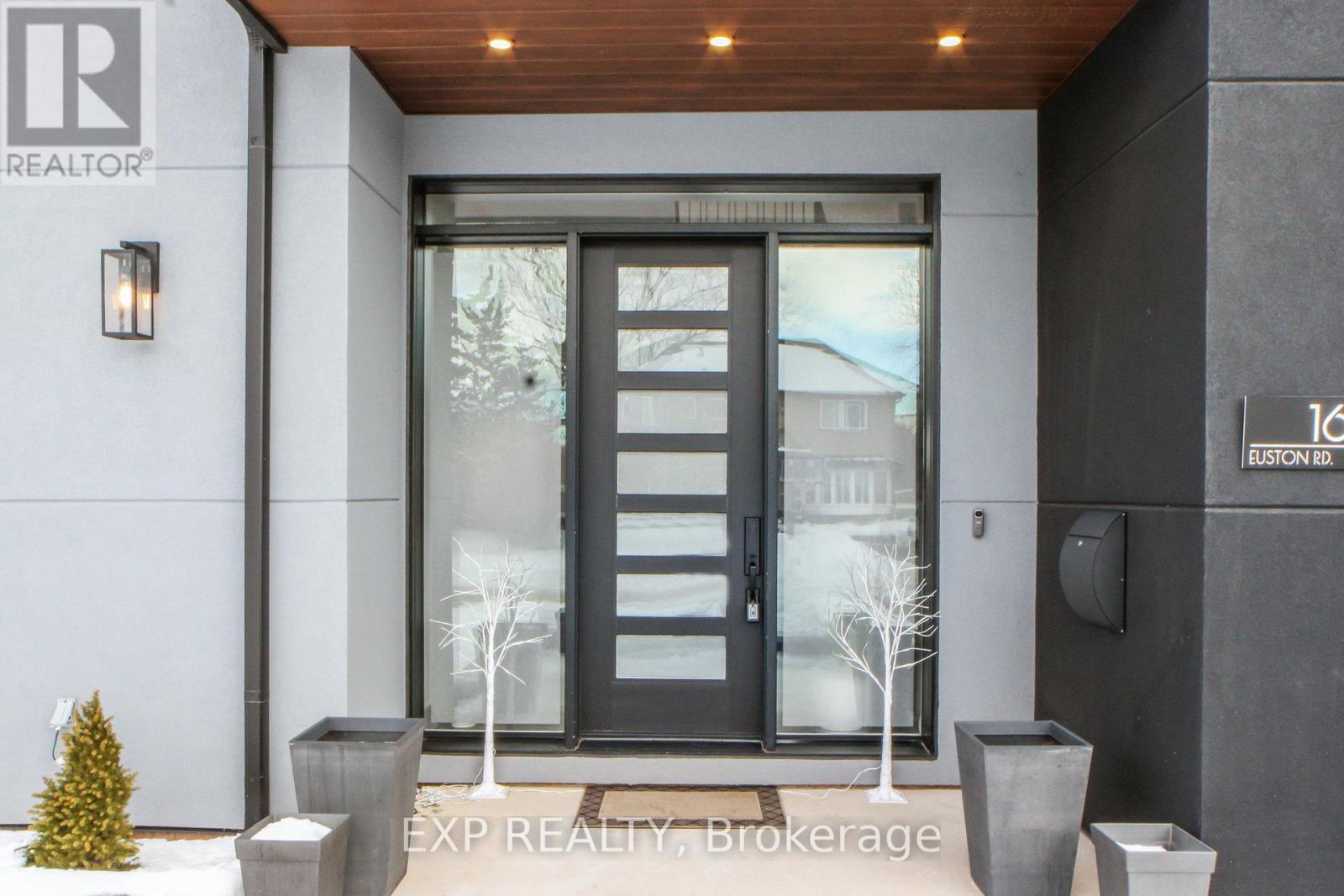 169 Euston Road, Burlington, ON - Indoor Photo Showing Other Room