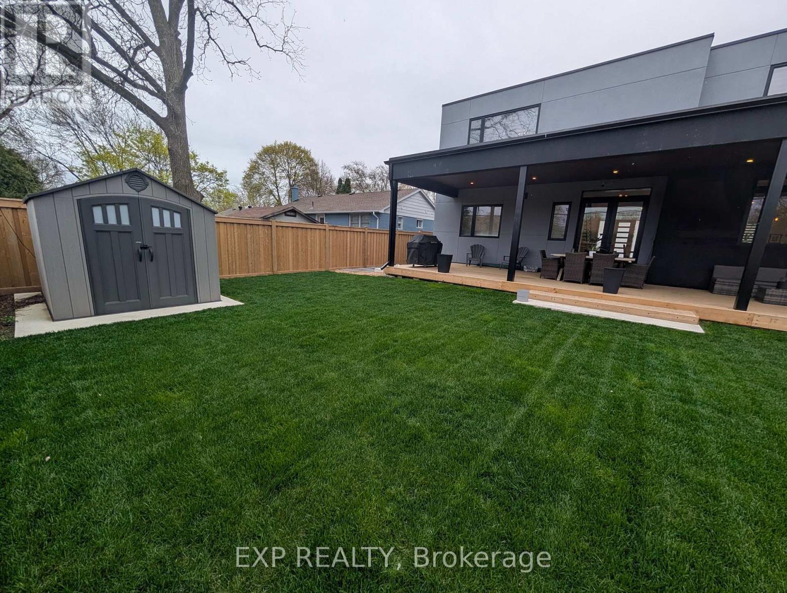 169 Euston Road, Burlington, ON - Outdoor With Deck Patio Veranda With Backyard