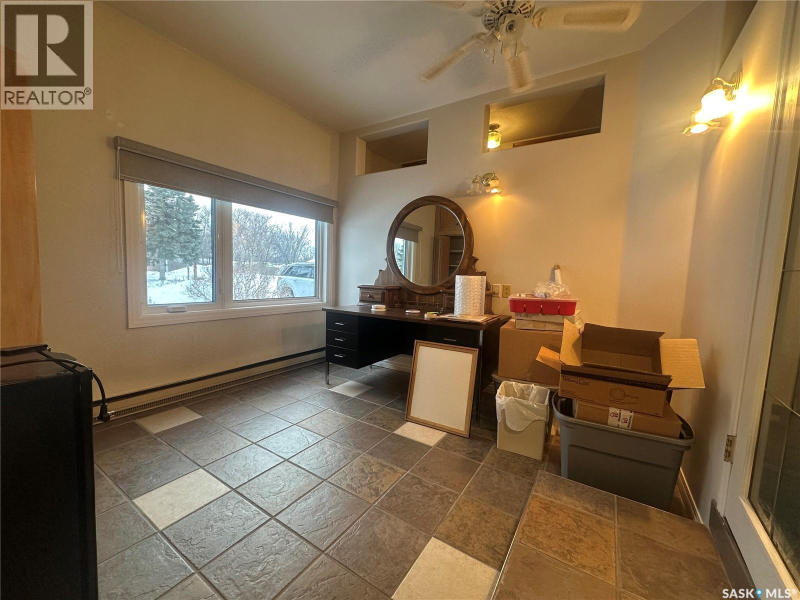 340 Canora Avenue, Canora, SK - Indoor Photo Showing Other Room