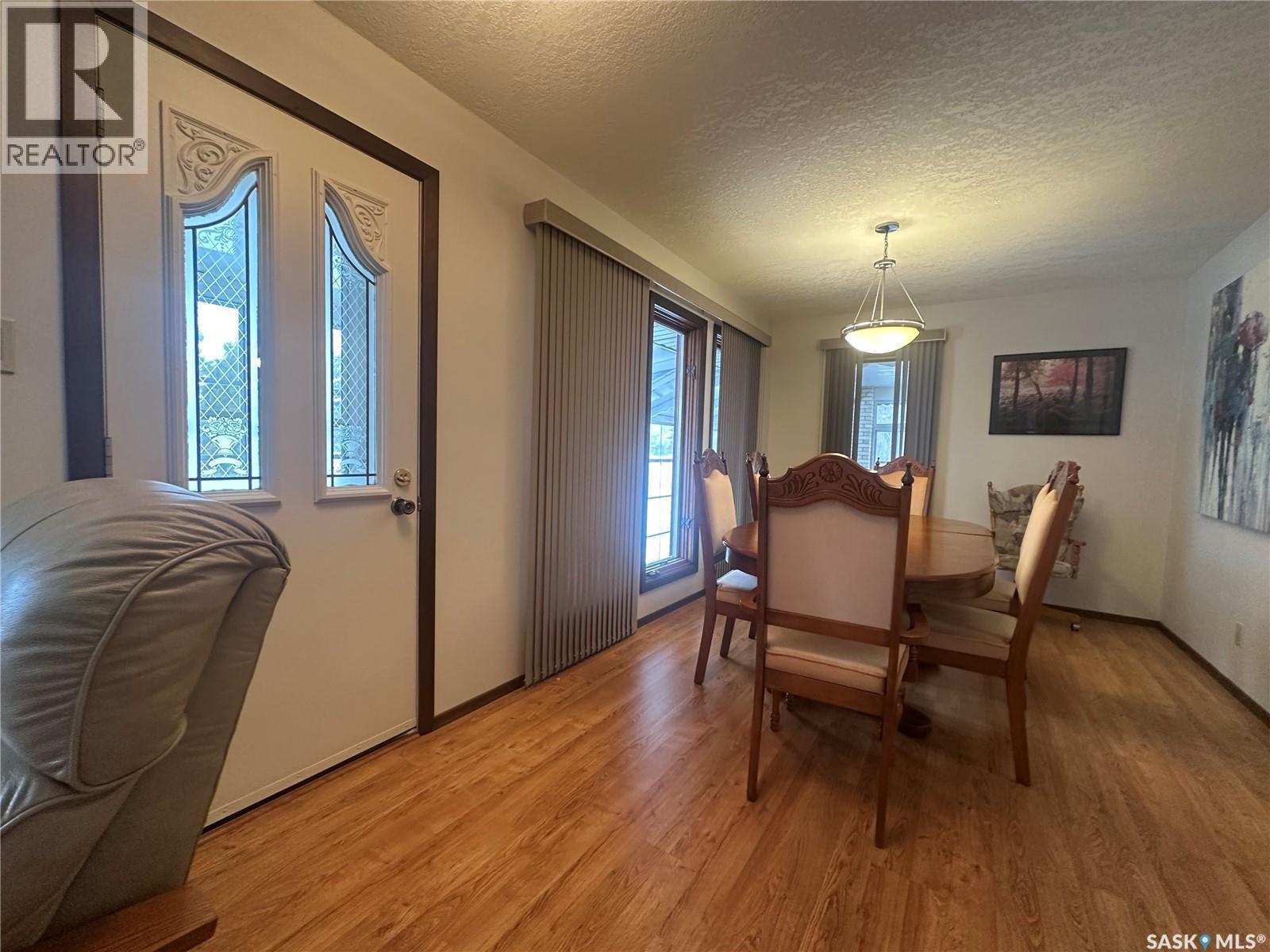 340 Canora Avenue, Canora, SK - Indoor Photo Showing Dining Room