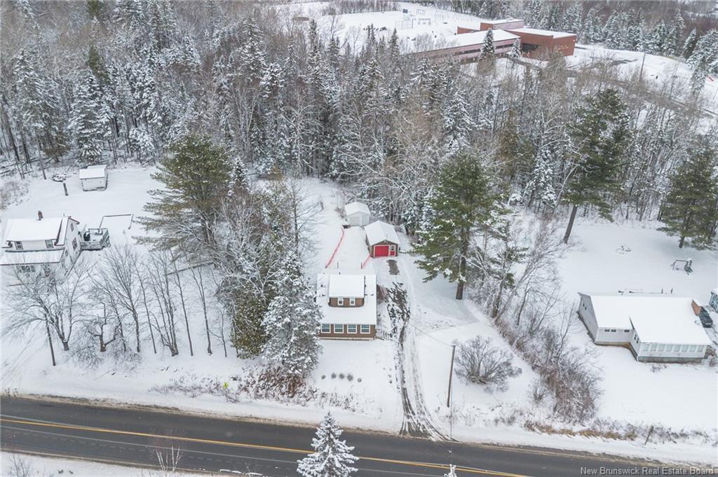 394 Royal Rd, Fredericton, NB