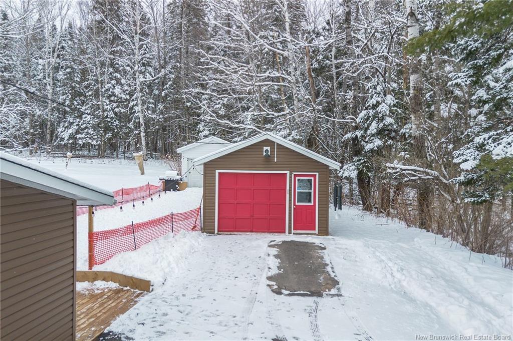 394 Royal Rd, Fredericton, NB