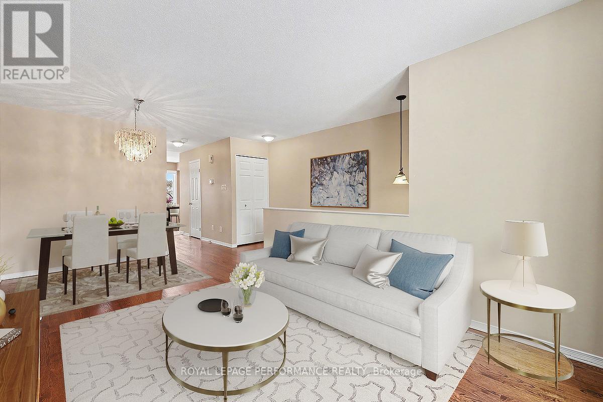 83 Manhattan Crescent, Ottawa, ON - Indoor Photo Showing Living Room