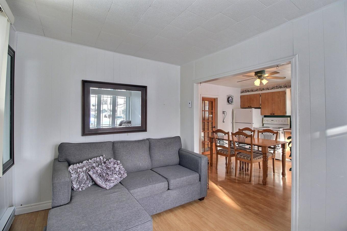 Vue d'ensemble - 1790 Rue Bourassa, Val-D'Or, QC - Indoor Photo Showing Living Room