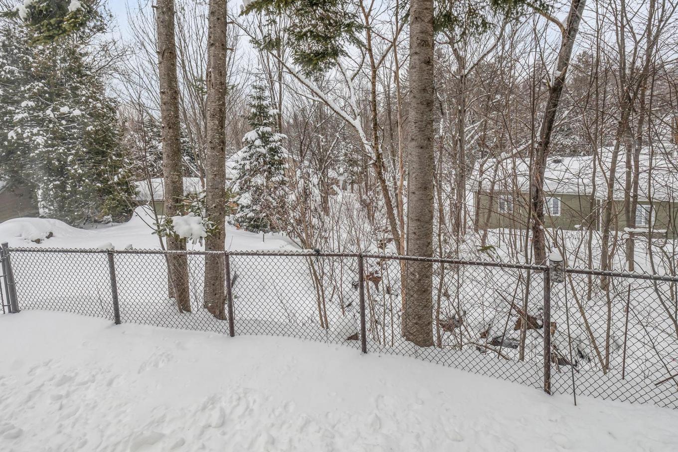 Exterior - 30 Rue Valéda-Auclair, Québec (Charlesbourg), QC - Outdoor