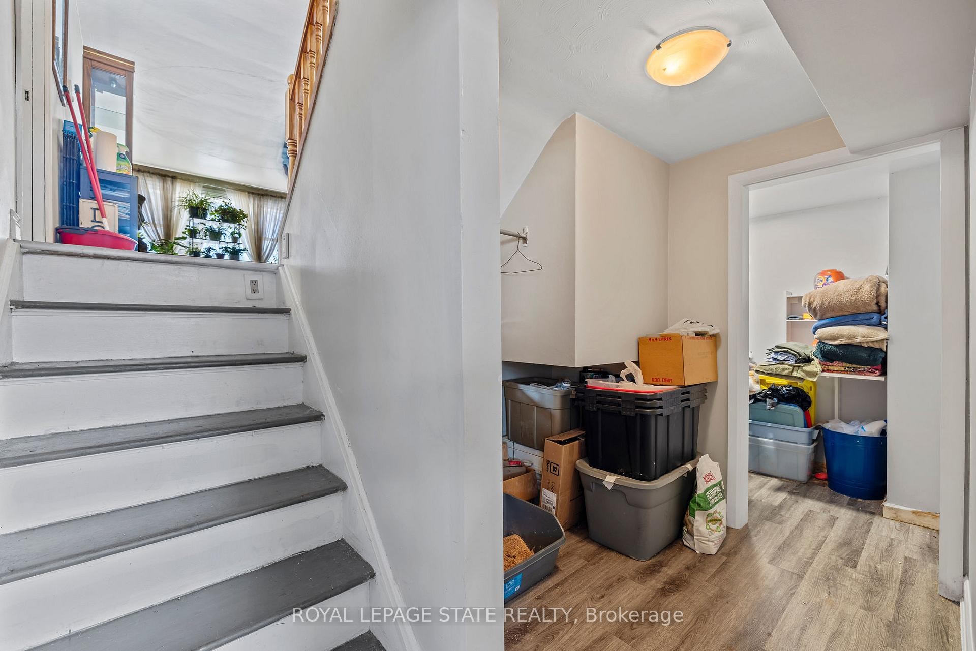 78 Cromwell Crescent, Hamilton, ON - Indoor Photo Showing Other Room