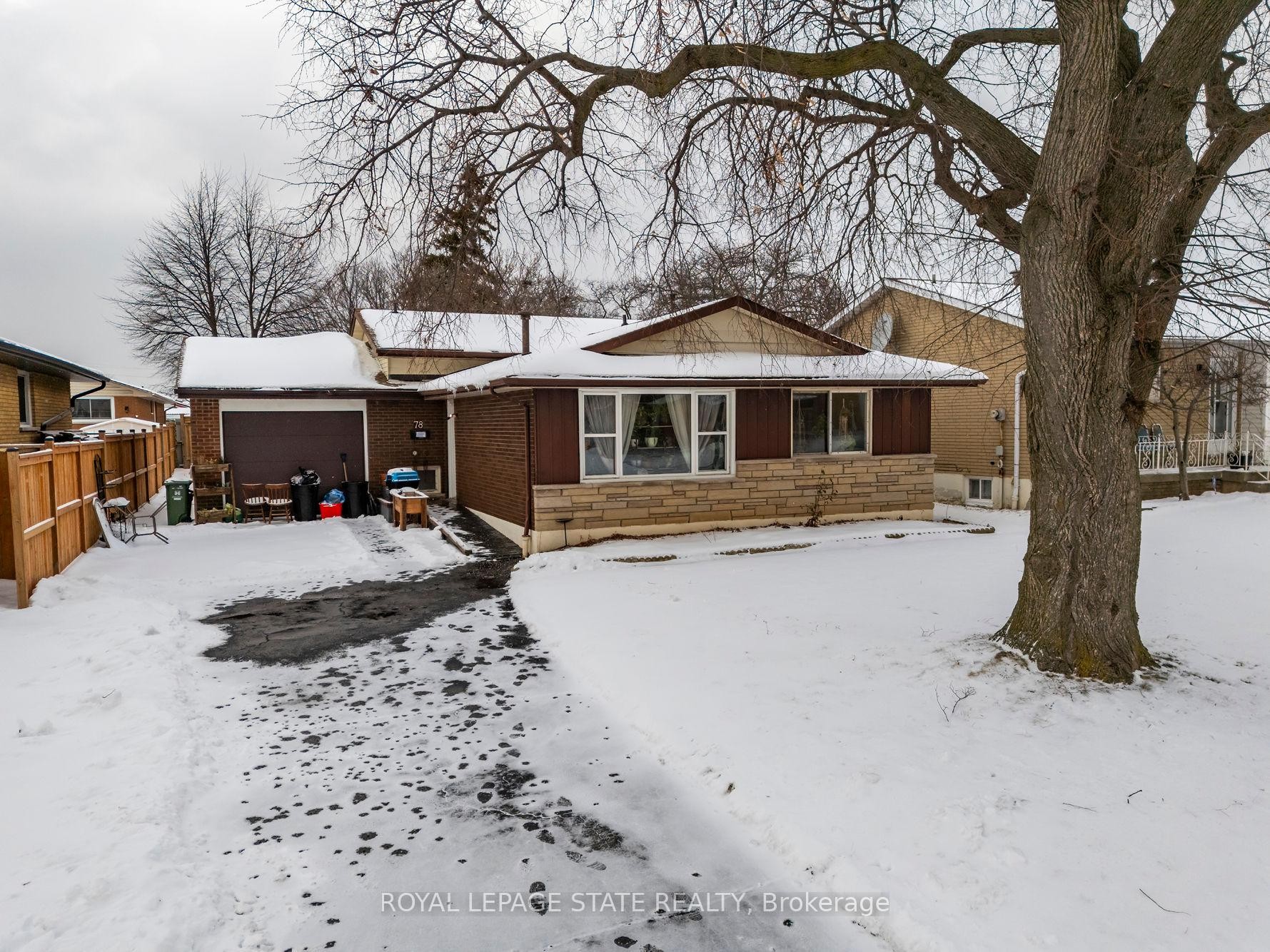 78 Cromwell Crescent, Hamilton, ON - Outdoor