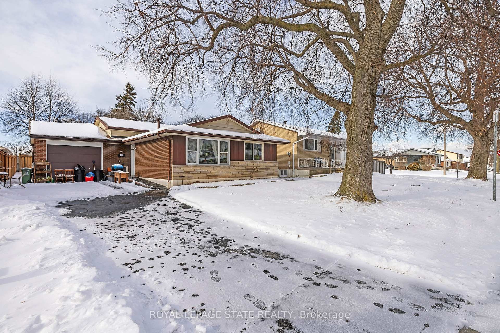 78 Cromwell Crescent, Hamilton, ON - Outdoor