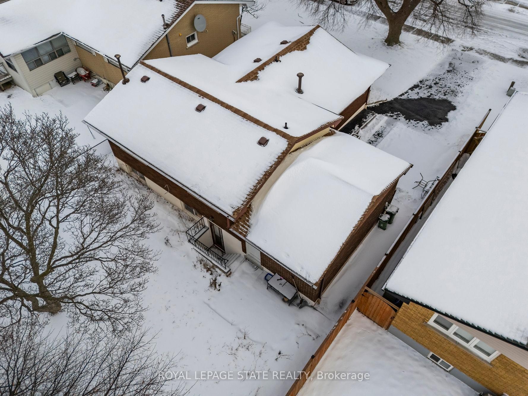 78 Cromwell Crescent, Hamilton, ON - Outdoor With View