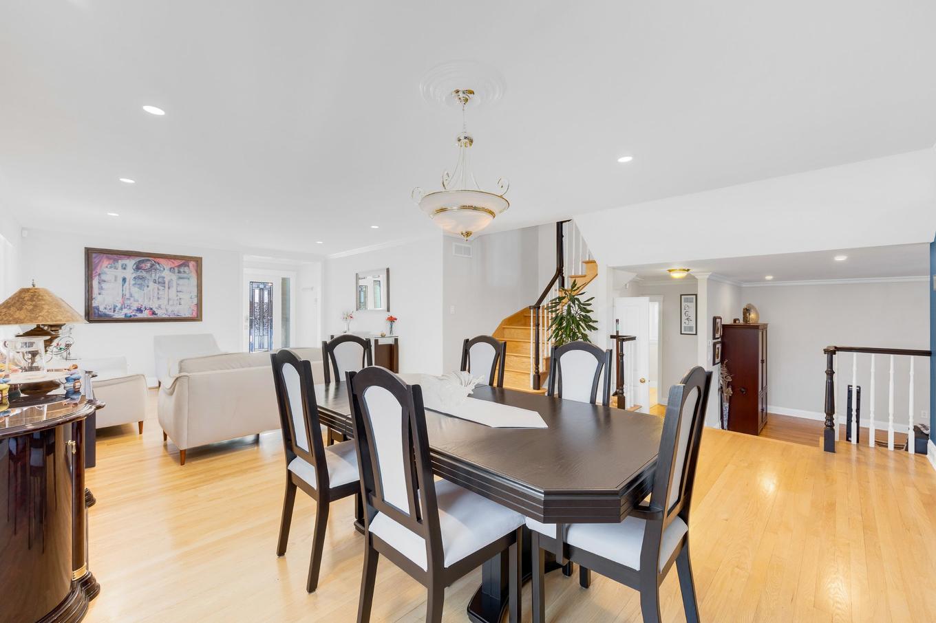 Dining room - 2 Rue Du Boisé, Kirkland, QC - Indoor Photo Showing Dining Room