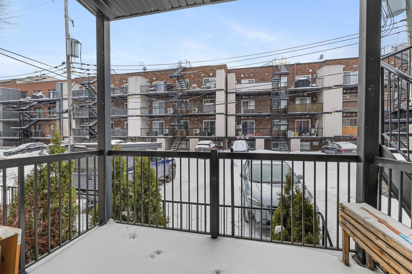 Balcony - 3-1930 Av. Des Érables, Montréal (Ville-Marie), QC - Outdoor With Exterior