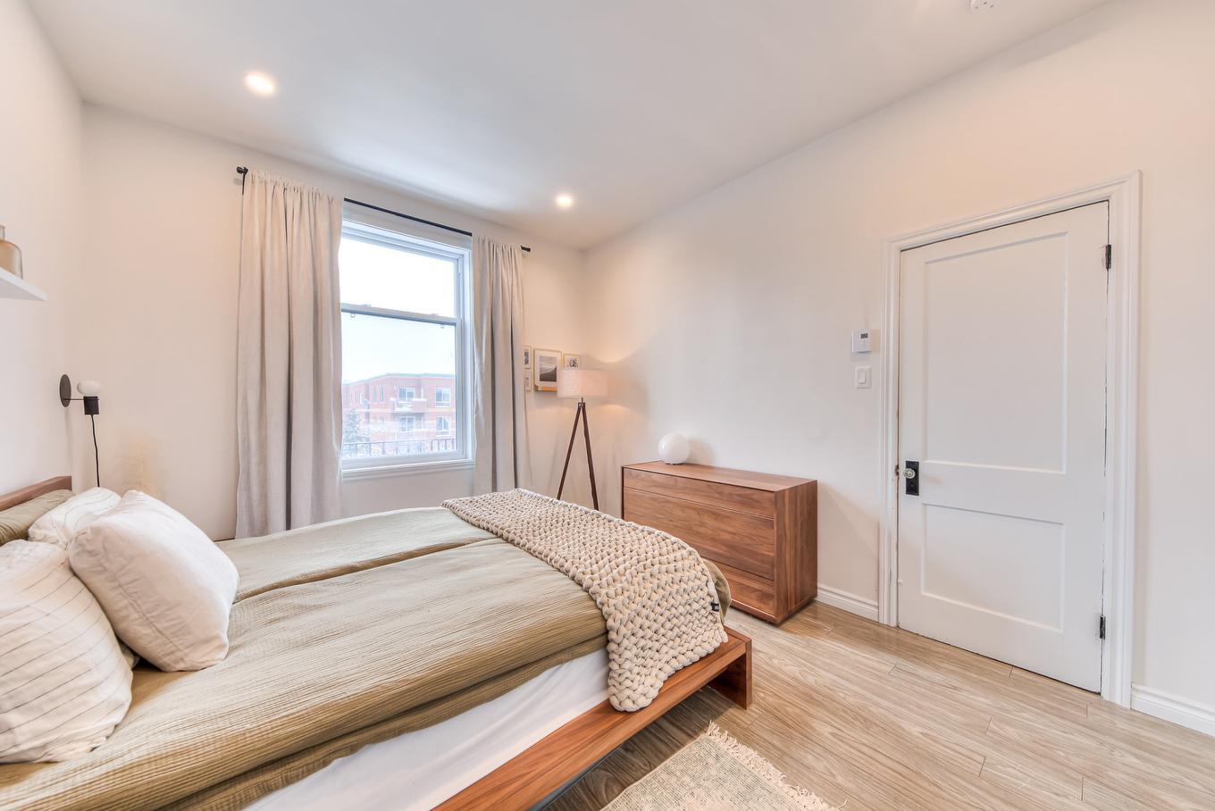 Primary bedroom - 6247 Av. Christophe-Colomb, Montréal (Rosemont/La Petite-Patrie), QC - Indoor Photo Showing Bedroom