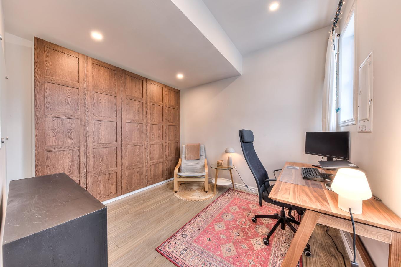 Office - 6247 Av. Christophe-Colomb, Montréal (Rosemont/La Petite-Patrie), QC - Indoor Photo Showing Office