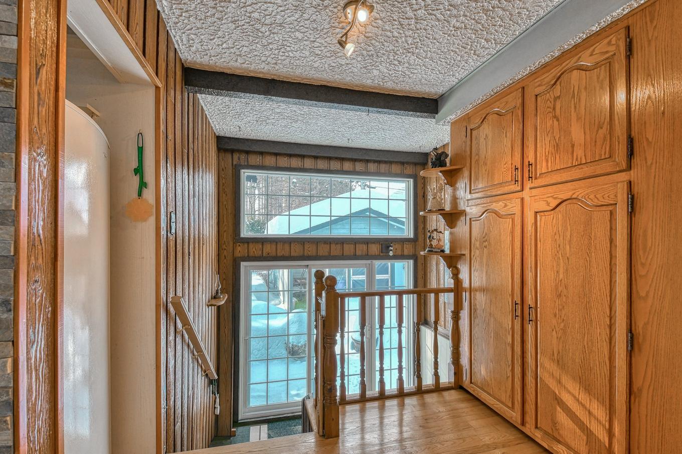 Kitchen - 10 Av. David, Saint-Sauveur, QC - Indoor Photo Showing Other Room