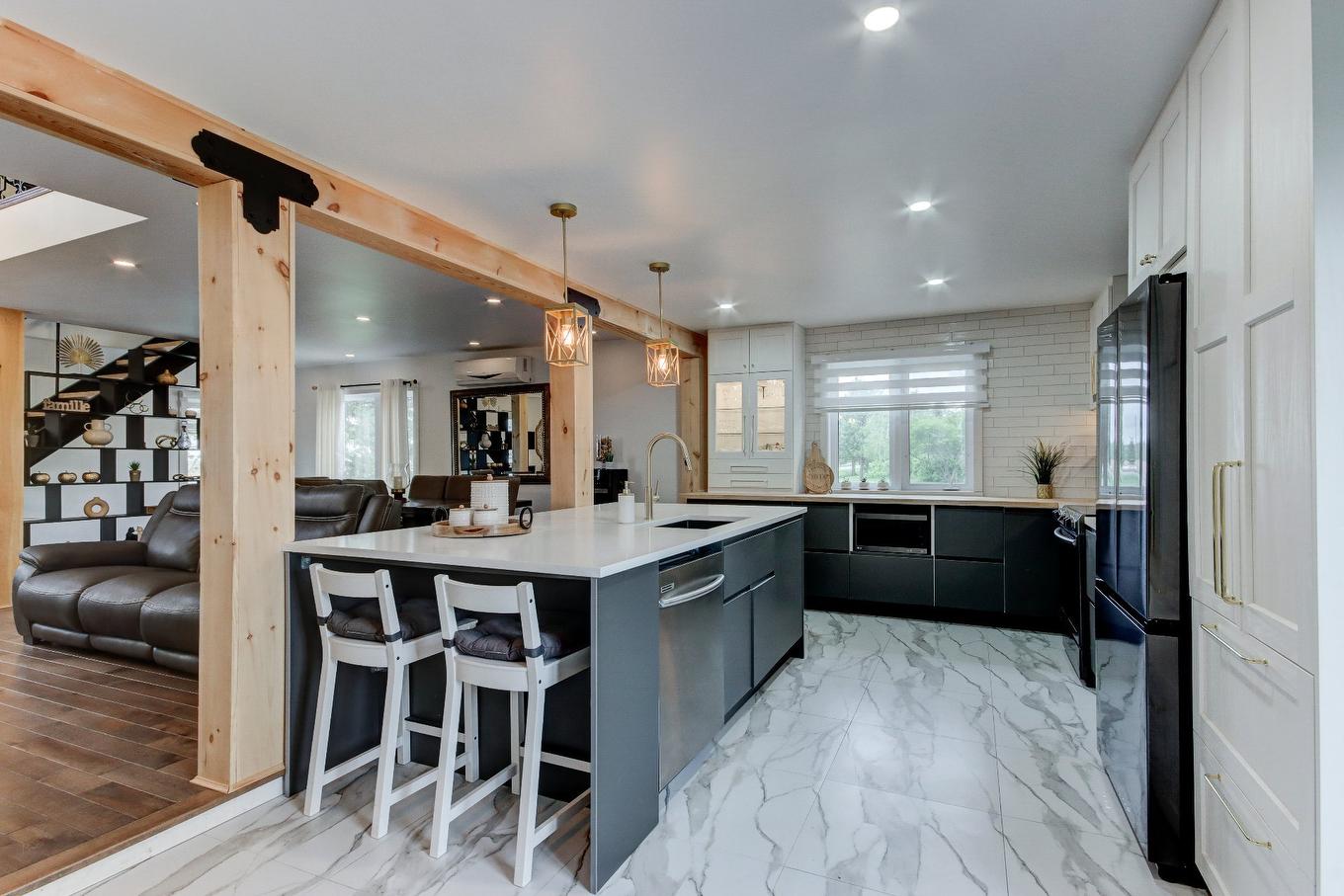 Kitchen - 1774 Ch. Du Clocher, Saint-Jean-Sur-Richelieu, QC - Indoor Photo Showing Other Room