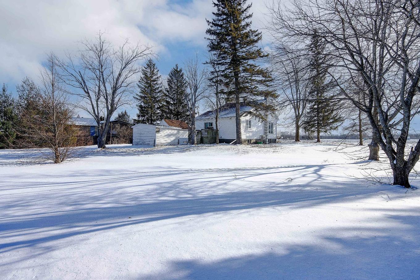 Backyard - 1774 Ch. Du Clocher, Saint-Jean-Sur-Richelieu, QC - Outdoor With View