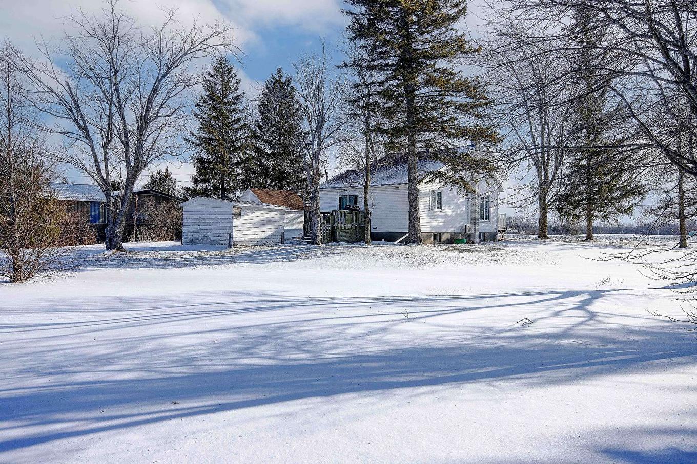 Backyard - 1774 Ch. Du Clocher, Saint-Jean-Sur-Richelieu, QC - Outdoor With View