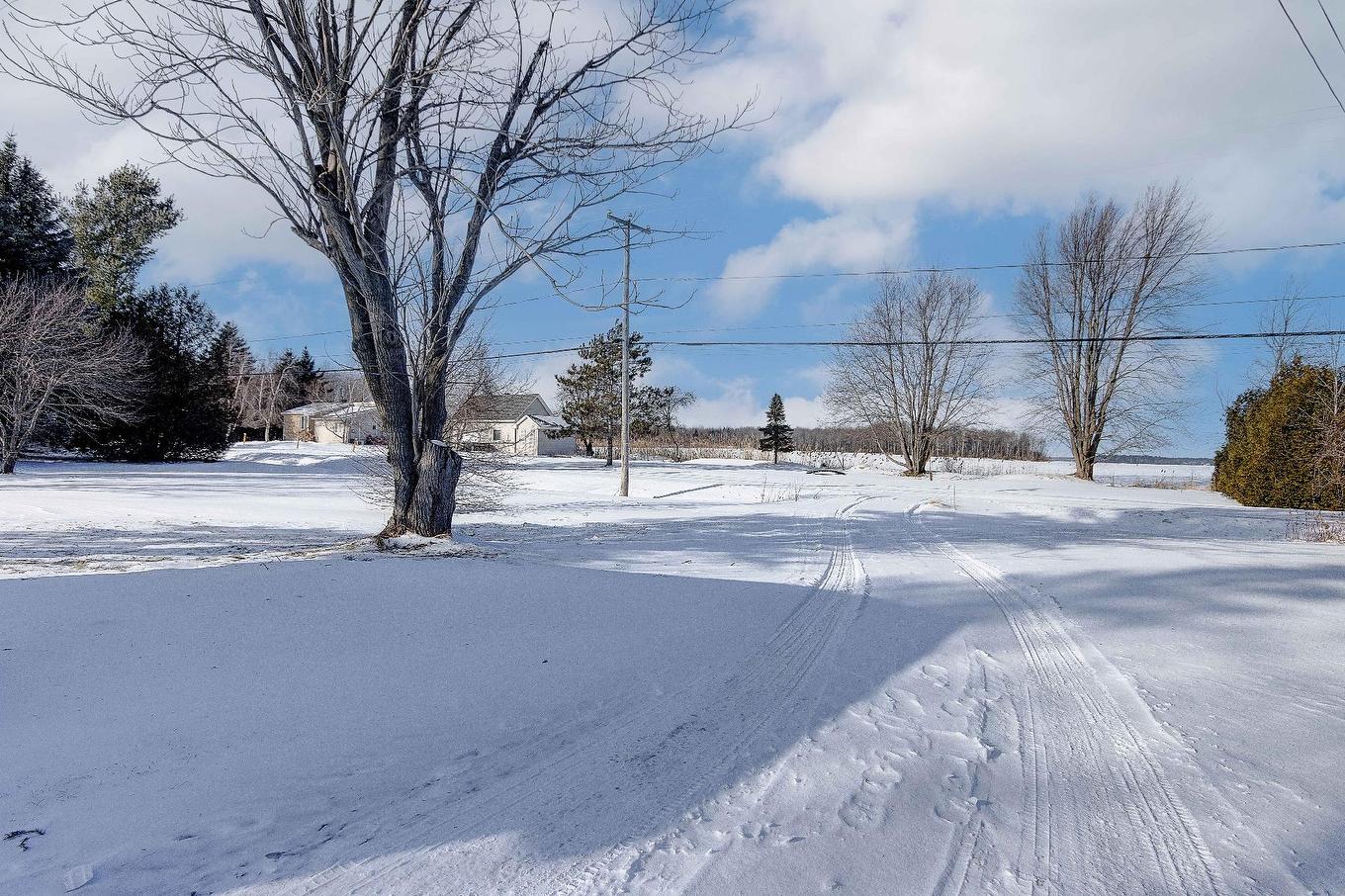 Backyard - 1774 Ch. Du Clocher, Saint-Jean-Sur-Richelieu, QC - Outdoor With View
