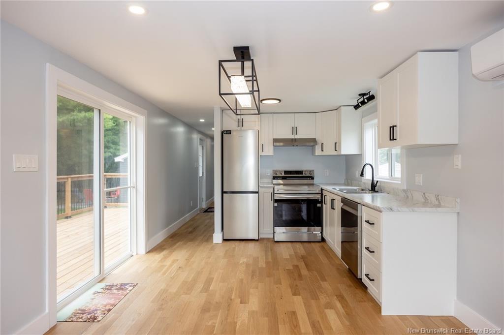 33 Northrup Cres, Lincoln, NB