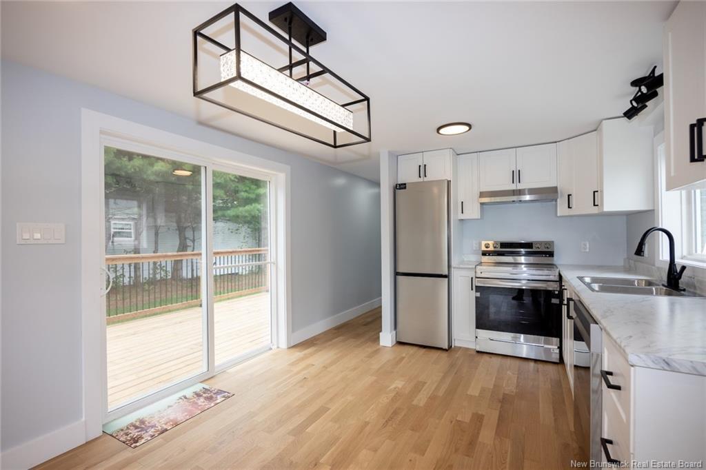 33 Northrup Cres, Lincoln, NB