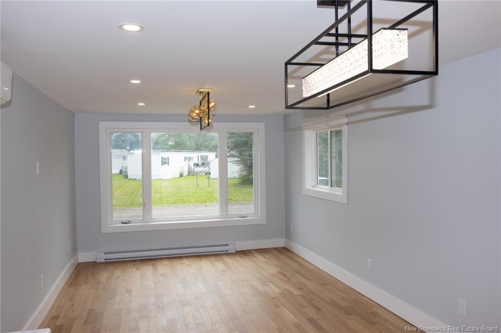 33 Northrup Cres, Lincoln, NB