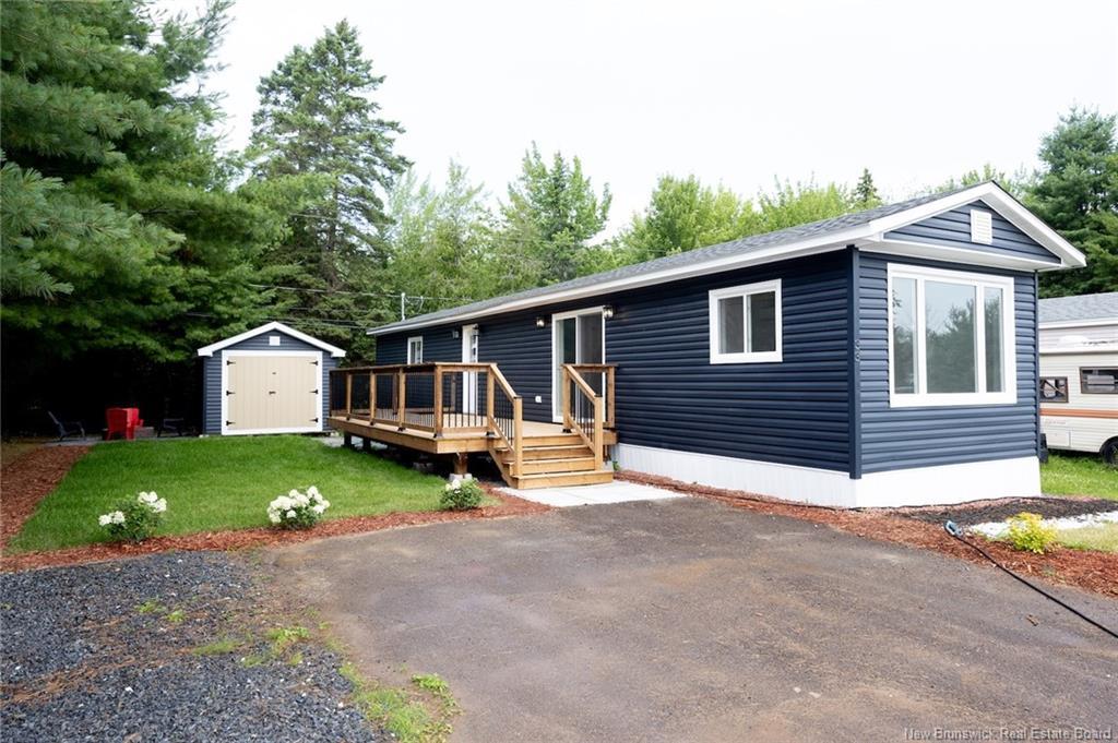 33 Northrup Cres, Lincoln, NB