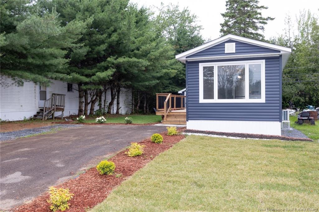 33 Northrup Cres, Lincoln, NB