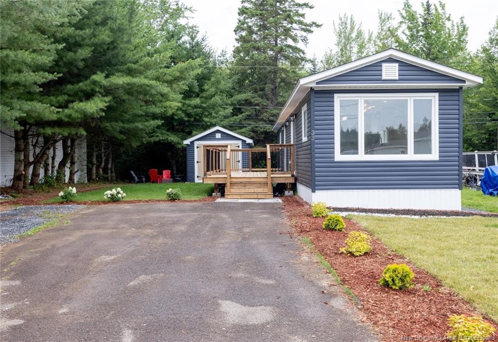 33 Northrup Cres, Lincoln, NB