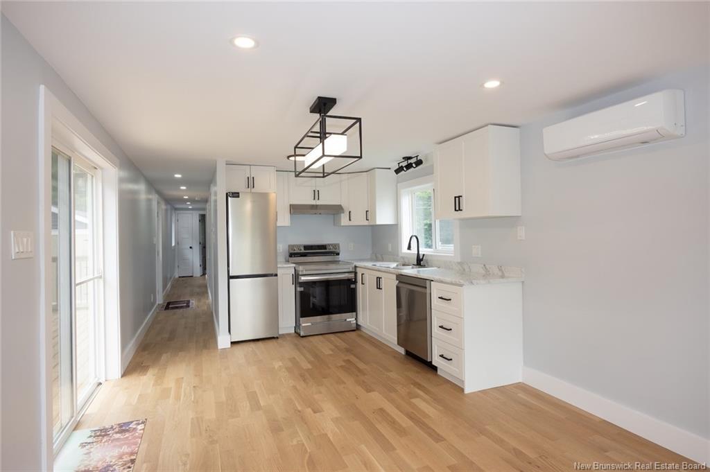 33 Northrup Cres, Lincoln, NB