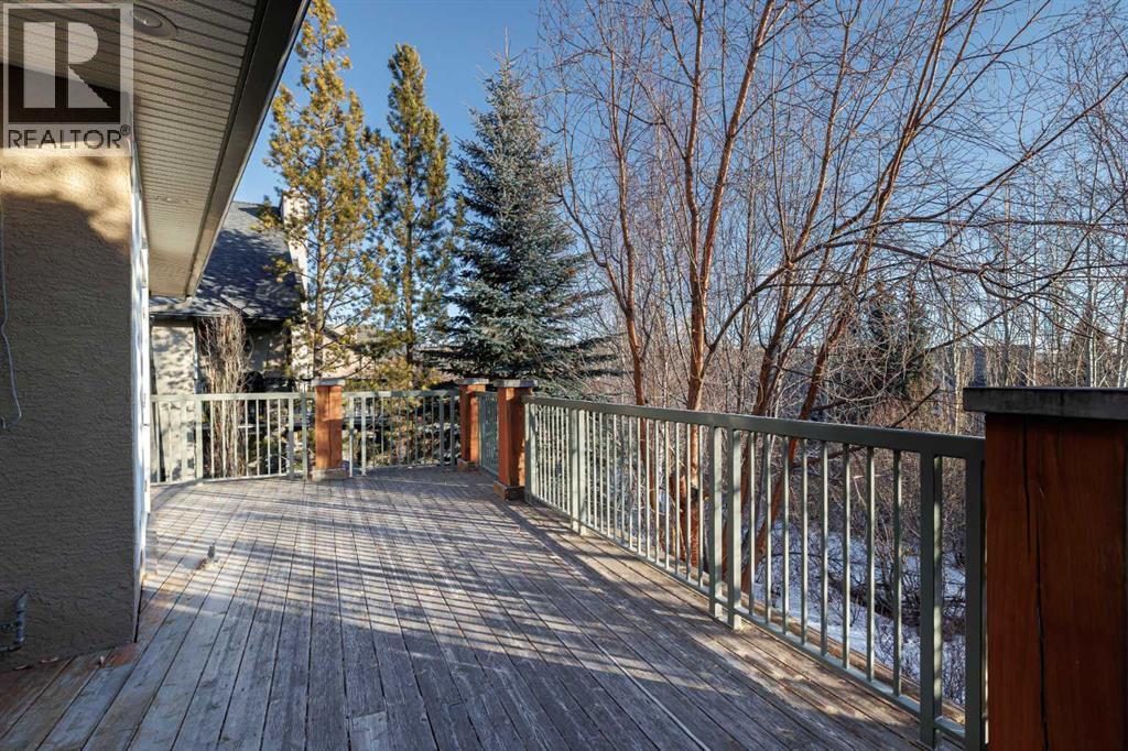 118 Tusslewood Heights Nw, Calgary, AB - Outdoor
