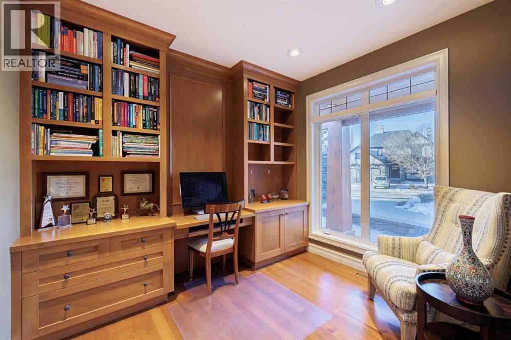 118 Tusslewood Heights Nw, Calgary, AB - Indoor Photo Showing Office