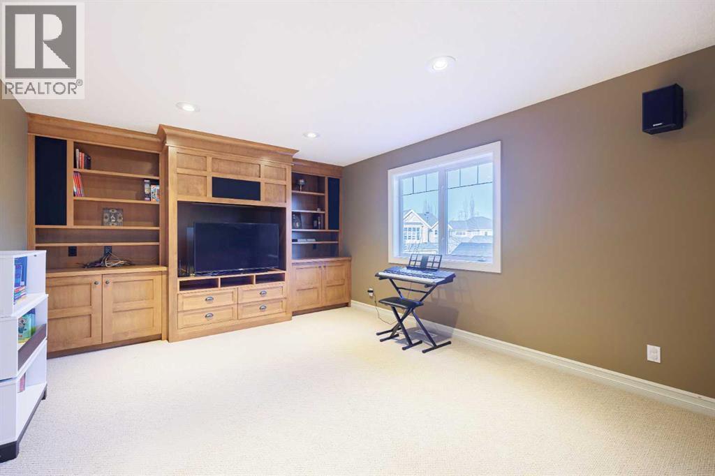 118 Tusslewood Heights Nw, Calgary, AB - Indoor