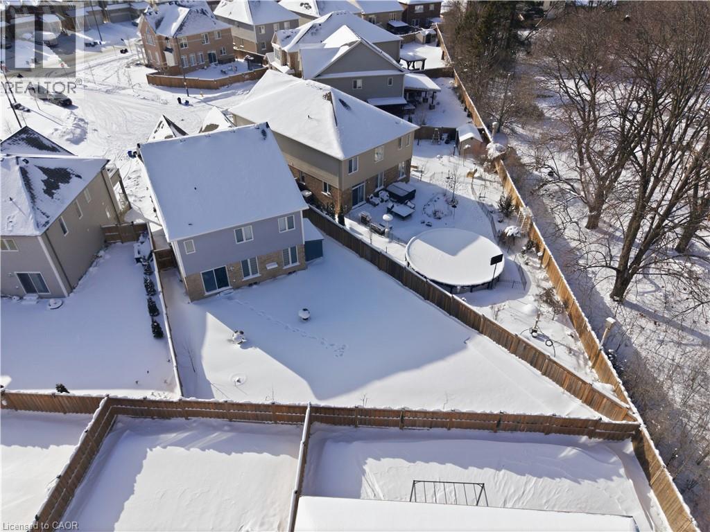 16 Cliffside Court, Cambridge, ON - Outdoor With View